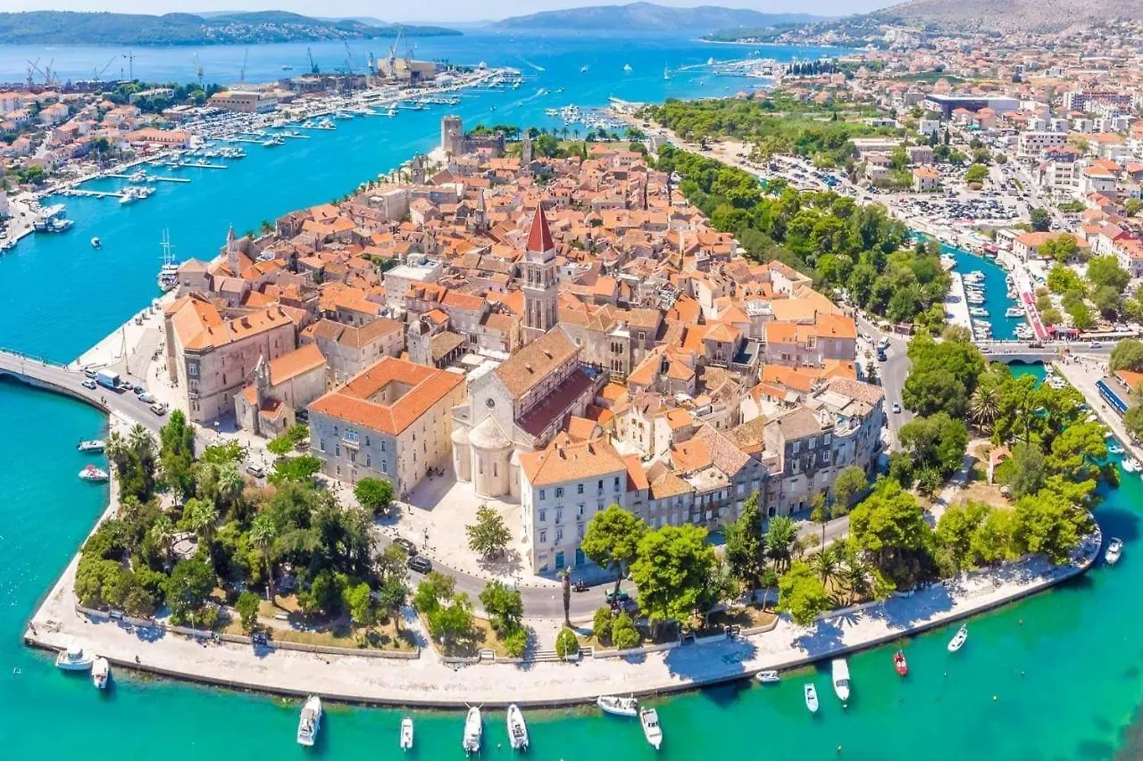 Olea Apartment Kastela 0*,  Croatia