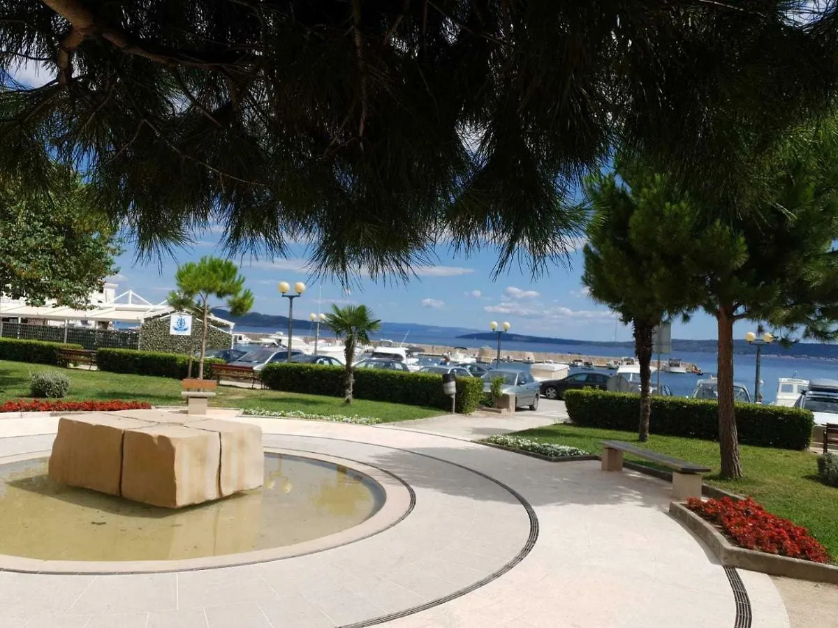 Olea Daire Kastela