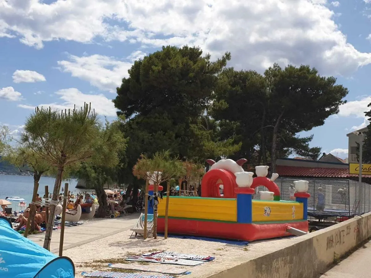 Olea Daire Kastela