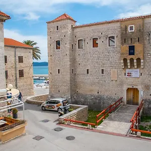 Villa Heritage Vitturi Sea View, Kaštela